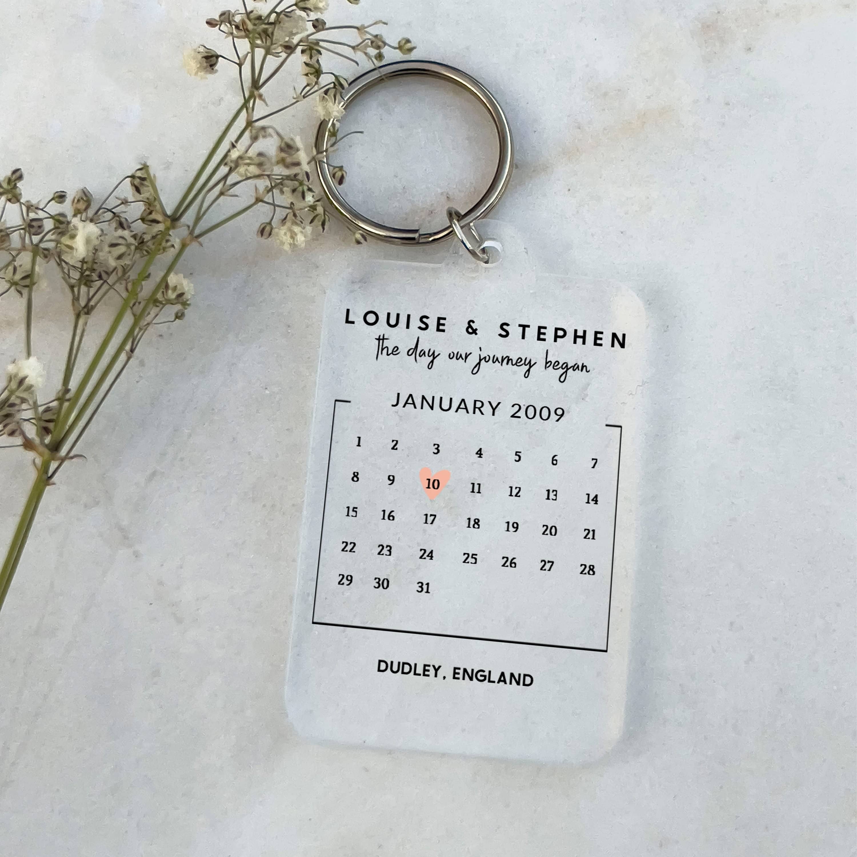 Personalised Calendar Keychain, Personalised Anniversary Gift for Him, Date we met, Boyfriend, Husband Custom Gift, Wedding date Gift