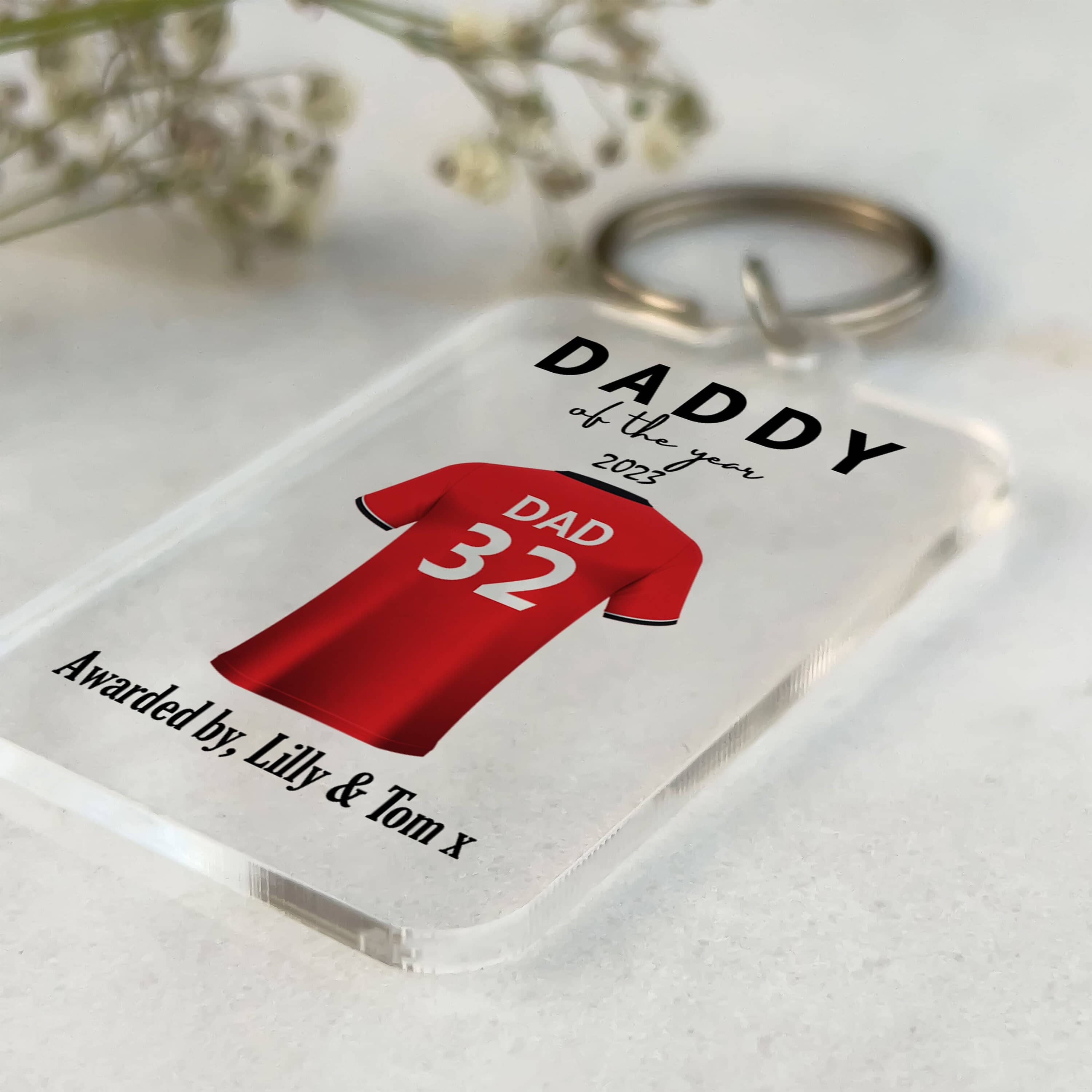 Dad Gifts Keyring, Football Shirt Keychain gifts, Father's Day Gift, Birthday Gift for Him, Personalised Football Gift, Best Daddy, Grandad