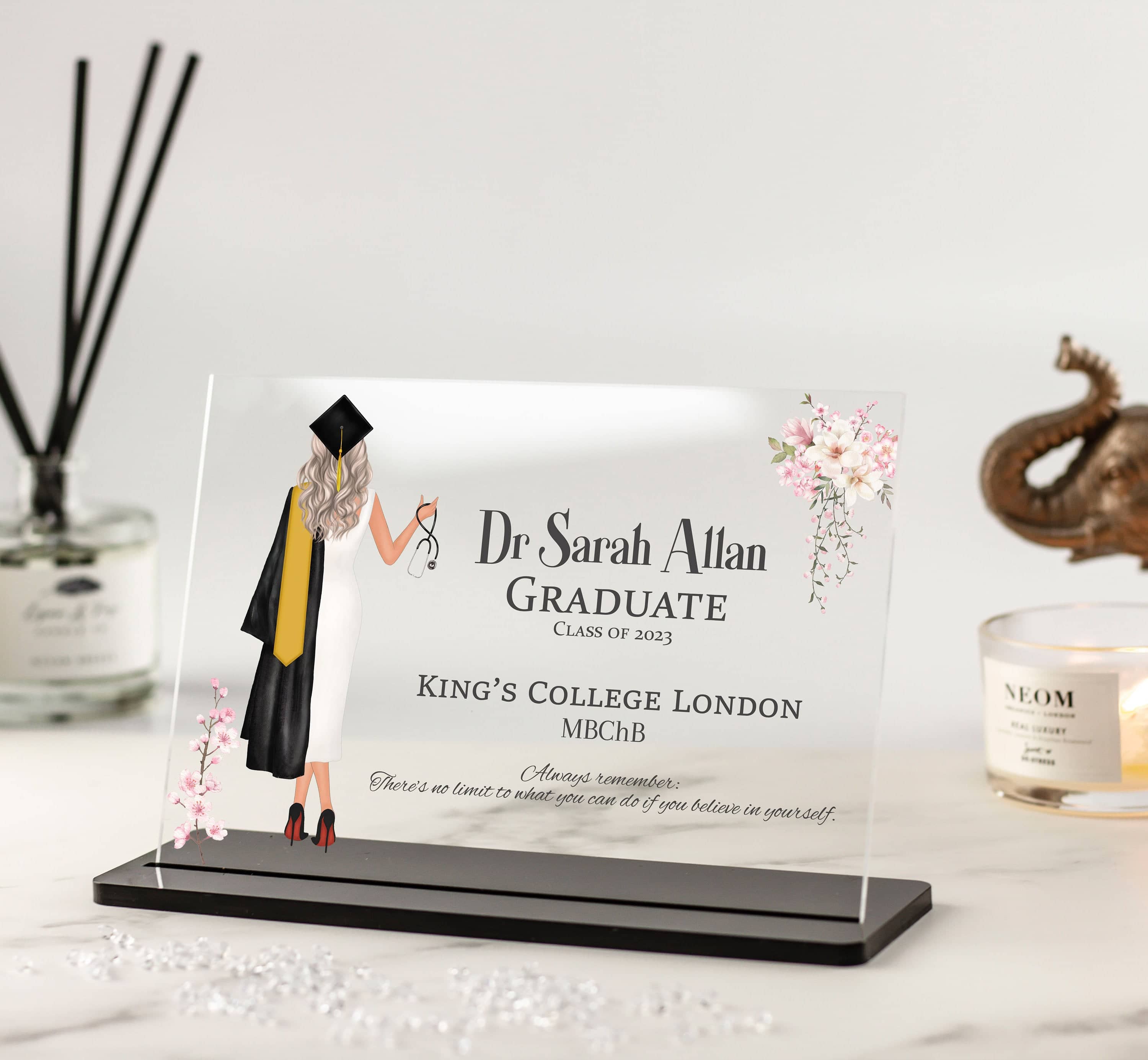 "This Doc Rocks" Expandable Bracelet - Medical Jewelry Gift For Doctors & Graduates