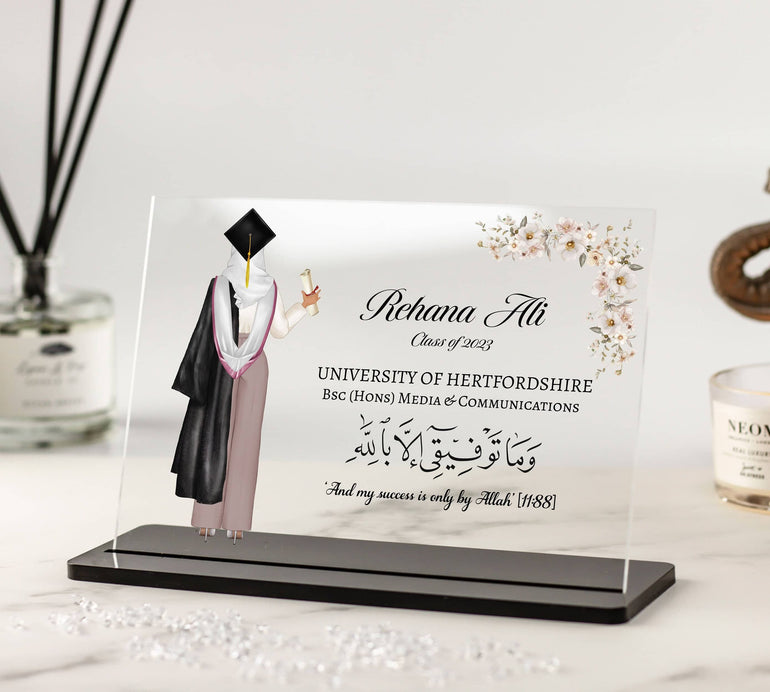 Muslim Graduation Gift for Her, Any Year Personalised Graduation Gifts, Islamic Gift for Her, Class of 2022, 2023 Graduation Acrylic Plaque